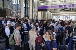 La grève dans le métro londonien perturbe les déplacements de millions de personnes. Ici, la station de Liverpool Street. (archive) KEYSTONE/EPA/TOLGA AKMEN